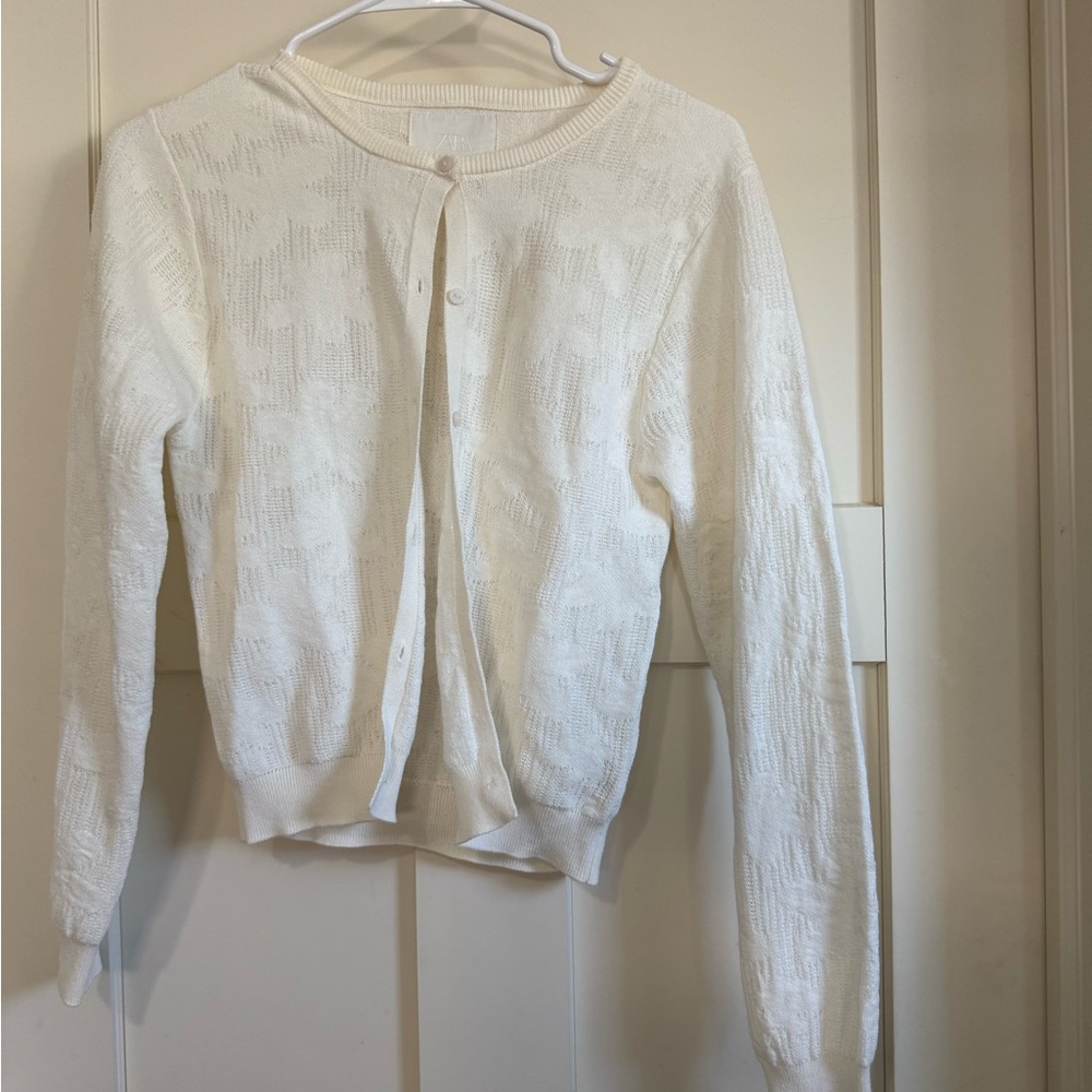 Zara White Cardigan Sweater